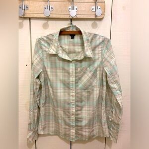 Patagonia plaid snap button waterproof shirt